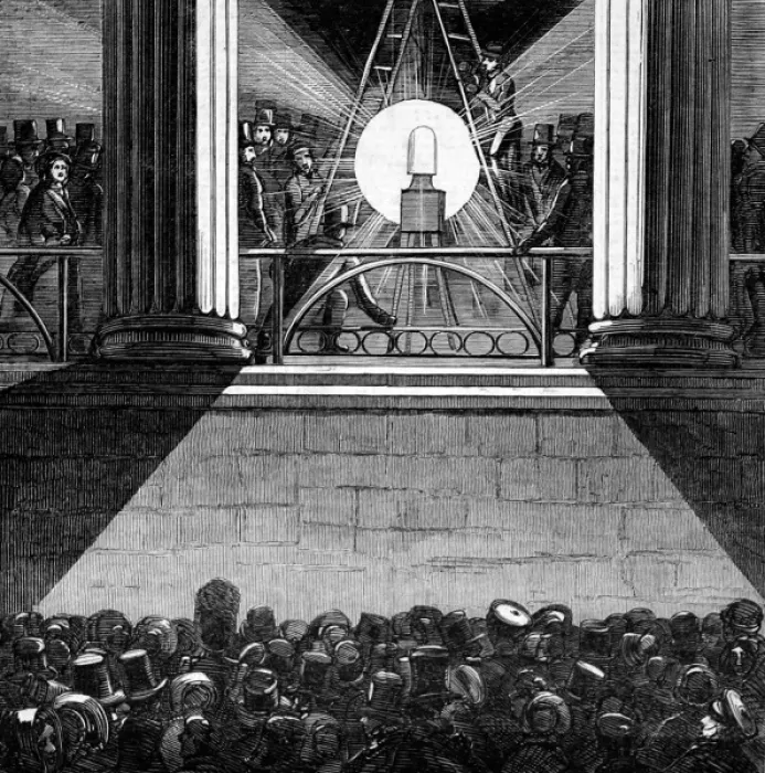 Framed Print : Electric light in Trafalgar Square