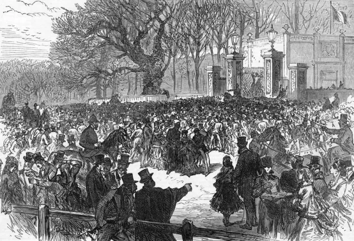 Framed Print : Emperor Napoleon lying in state: crowds at Chislehurst Framed Print : Emperor Napoleon lying in state: crowds at Chislehurst