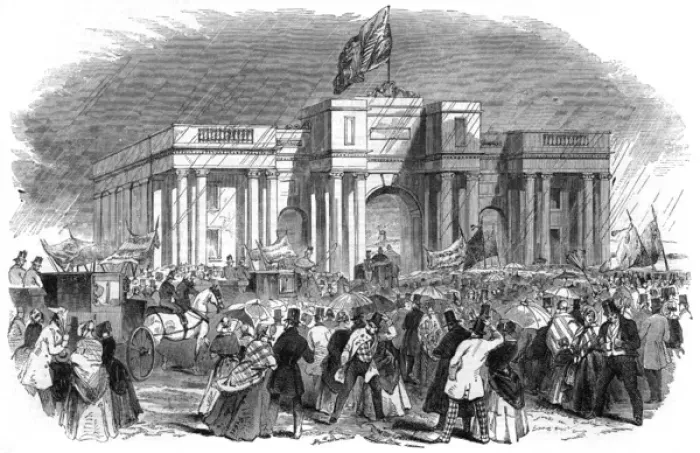 Framed Print : Entrance to Birkenhead Park