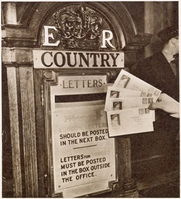 Framed Print : Some of the first letters to bear the stamps of the new reign of Queen Elizabeth II being posted at the General Post Office in London, just after midnight on December 5 1952, in special envelopes. Date: 1952