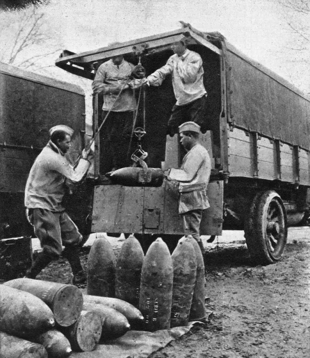 Framed Print : French artillery shells being loaded for transport Framed Print : French artillery shells being loaded for transport