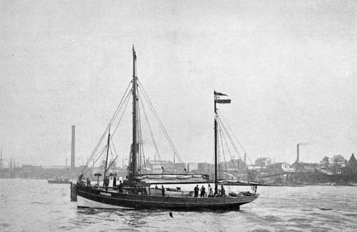 Framed Print : German Fishing Boat Matador setting off for the North Pole Framed Print : German Fishing Boat Matador setting off for the North Pole