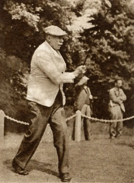 Framed Print : Golfer James Braids drive