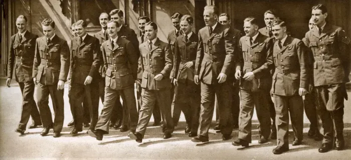 Framed Print : Guy Gibson and fellow dambusters at Buckingham Palace Framed Print : Guy Gibson and fellow dambusters at Buckingham Palace