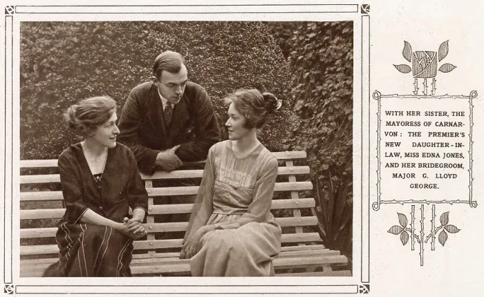 Framed Print : Gwilym Lloyd George (1894 - 1967), son of British Prime Mnister David Lloyd George, pictured with his fiancee Edna Jones (1921-) and her sister. Date: 1921 Framed Print : Gwilym Lloyd George (1894 - 1967), son of British Prime Mnister David Lloyd George, pictured with his fiancee Edna Jones (1921-) and her sister. Date: 1921