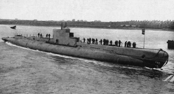 Framed Print : HMS Poseidon submarine Framed Print : HMS Poseidon submarine
