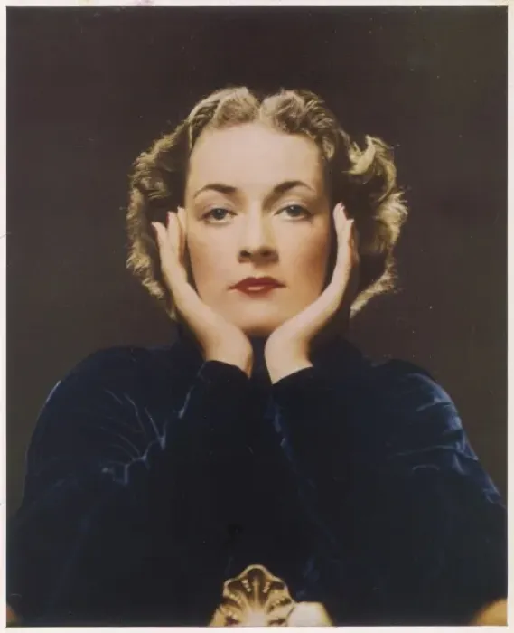 Framed Print : The Hon. Alicia Browne