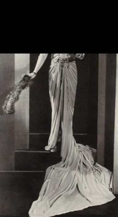 Framed Print : The Hon. Mrs Henry Mond as Jade Framed Print : The Hon. Mrs Henry Mond as Jade