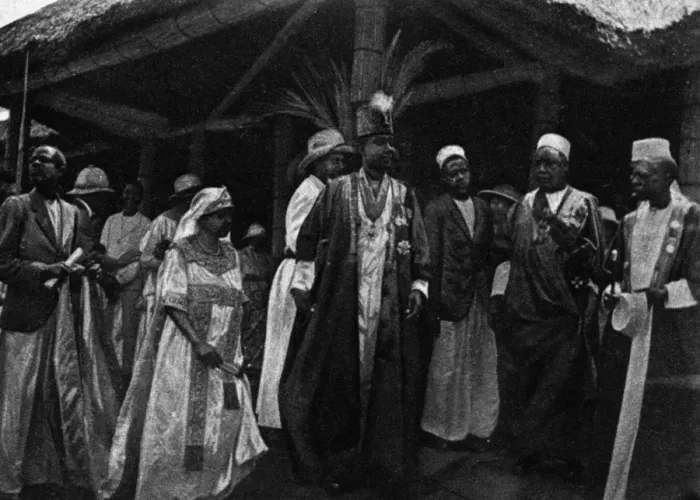 Framed Print : The Kabaka of Buganda with his consort Framed Print : The Kabaka of Buganda with his consort