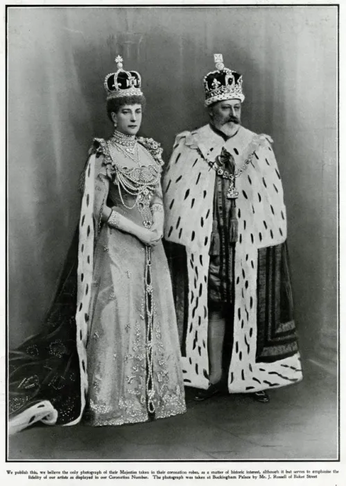 Framed Print : King Edward and Queen Alexandra in coronation robes