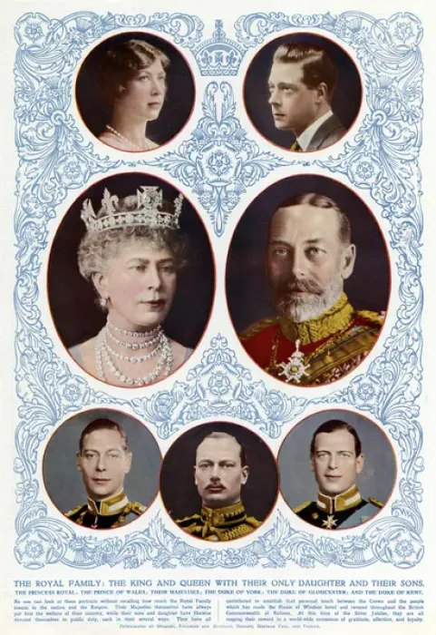 Framed Print : King George V and Queen Mary with thier adult children