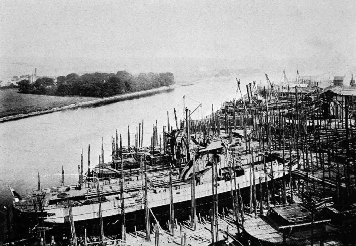 Framed Print : The Lobnitz Shipyard, Renfrew, Scotland, 1912 Framed Print : The Lobnitz Shipyard, Renfrew, Scotland, 1912