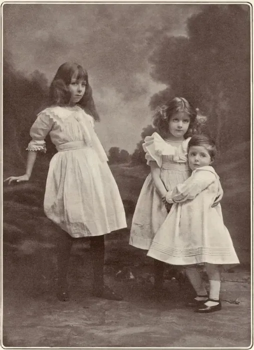 Framed Print : Lord Buckhurst, Lady Myra (Idina) & Lady Avice Sackville Framed Print : Lord Buckhurst, Lady Myra (Idina) & Lady Avice Sackville
