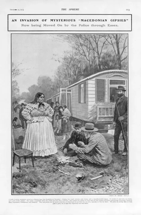 Framed Print : Macedonian gipsies, who arrived in London and camped at Tower Hill before moving Framed Print : Macedonian gipsies, who arrived in London and camped at Tower Hill before moving