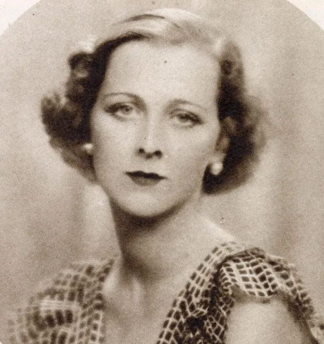 Framed Print : Margaret Thesiger (Margaret Monck) Framed Print : Margaret Thesiger (Margaret Monck)