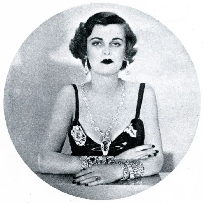 Framed Print : Margaret Whigham as The Precious One at the Gay Party Framed Print : Margaret Whigham as The Precious One at the Gay Party
