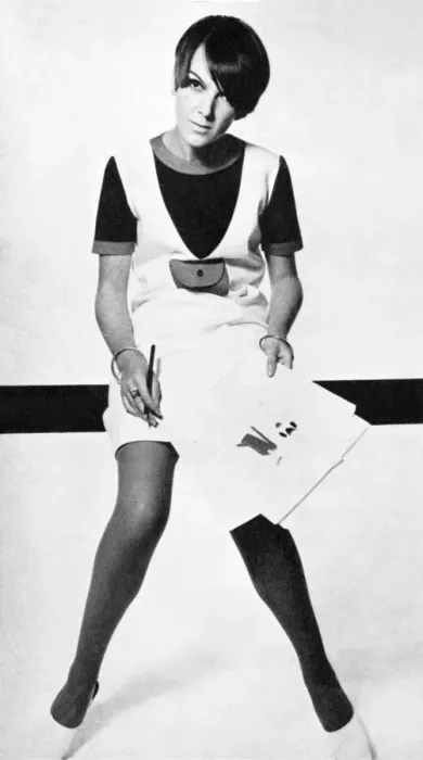 Framed Print : Mary Quant - British fashion designer and fashion icon
