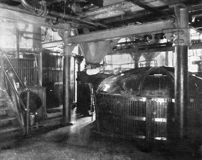 Framed Print : Mitchells and Butlers Brewery Mashing Room