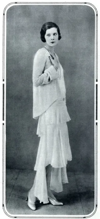 Framed Print : Mme. Lucien Lelong wearing a Lelong design Framed Print : Mme. Lucien Lelong wearing a Lelong design