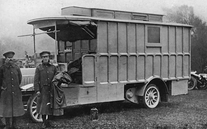 Framed Print : Mobile bacteriological laboratory, RAMC officers in France Framed Print : Mobile bacteriological laboratory, RAMC officers in France