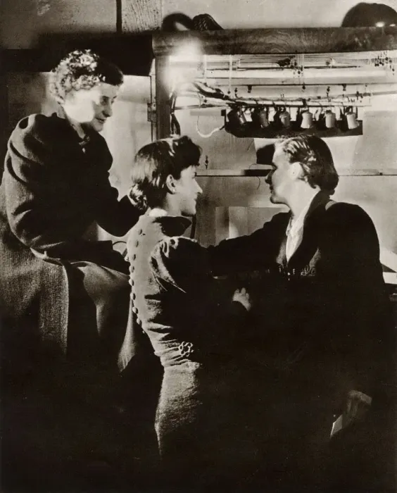Framed Print : Motley - Elizabeth Montgomery, Sophia & Peggy Harris Framed Print : Motley - Elizabeth Montgomery, Sophia & Peggy Harris