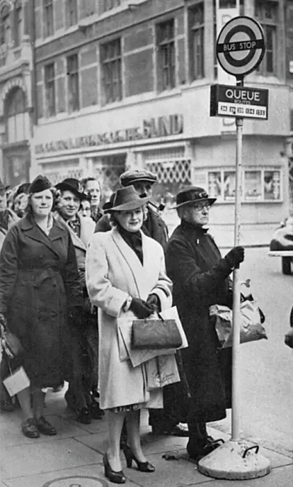 Framed Print : Moveable bus stop arrives in London, WWII Framed Print : Moveable bus stop arrives in London, WWII