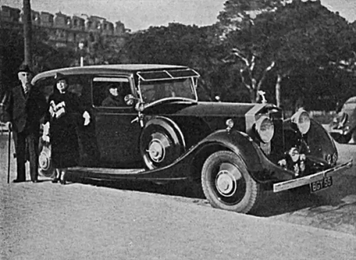 Framed Print : Mr and Mrs Wertheimer with their Rolls-Royce, 1935 Framed Print : Mr and Mrs Wertheimer with their Rolls-Royce, 1935
