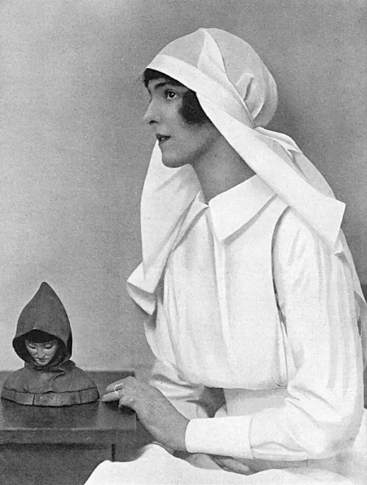 Framed Print : Mrs A. E. Grant (Bettine Stuart-Wortley) as a nurse, WW1 Framed Print : Mrs A. E. Grant (Bettine Stuart-Wortley) as a nurse, WW1