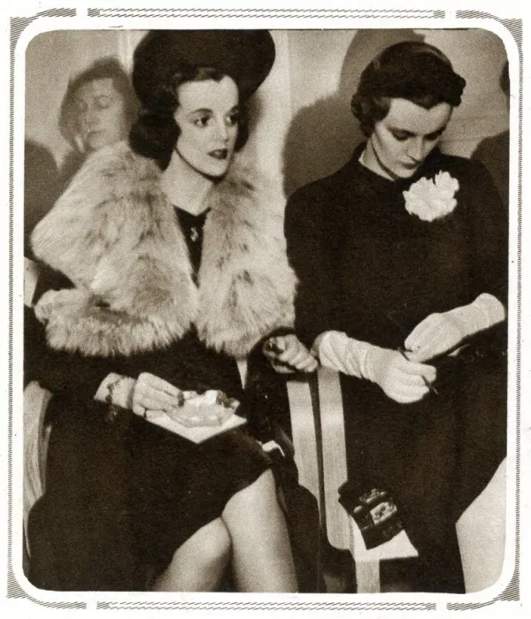 Framed Print : Mrs Charles Sweeny & Miss Jeanne Stourton at Maggy Rouff Framed Print : Mrs Charles Sweeny & Miss Jeanne Stourton at Maggy Rouff