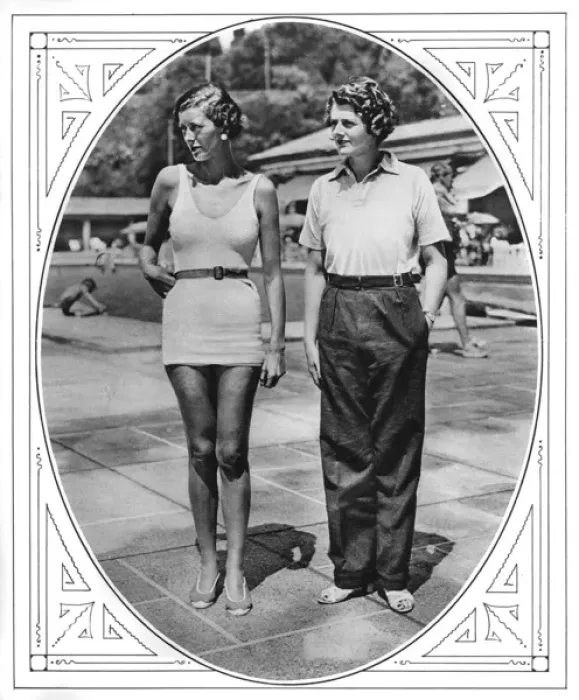 Framed Print : Mrs Richard Norton & Lady Brecknock at Monte Carlo beach Framed Print : Mrs Richard Norton & Lady Brecknock at Monte Carlo beach