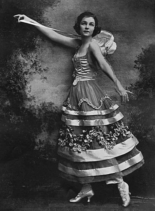 Framed Print : Mrs Vernon (Irene) Castle Framed Print : Mrs Vernon (Irene) Castle
