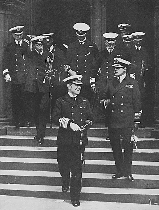 Framed Print : Navy's tribute to Lord Kitchener, WW1