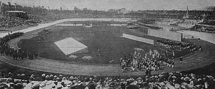 Framed Print : Opening of Berlin Stadium - venue for 1916 Olympics