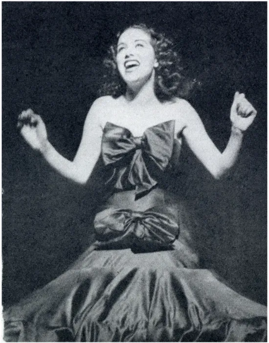 Framed Print : Pat Kirkwood in Black Velvet at the London Hippodrome Framed Print : Pat Kirkwood in Black Velvet at the London Hippodrome