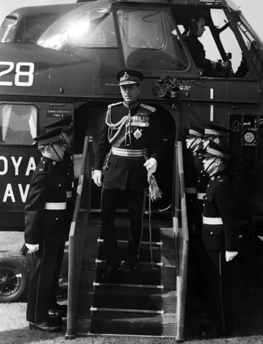 Framed Print : Prince Philip visits Royal Marines at Eastney Framed Print : Prince Philip visits Royal Marines at Eastney