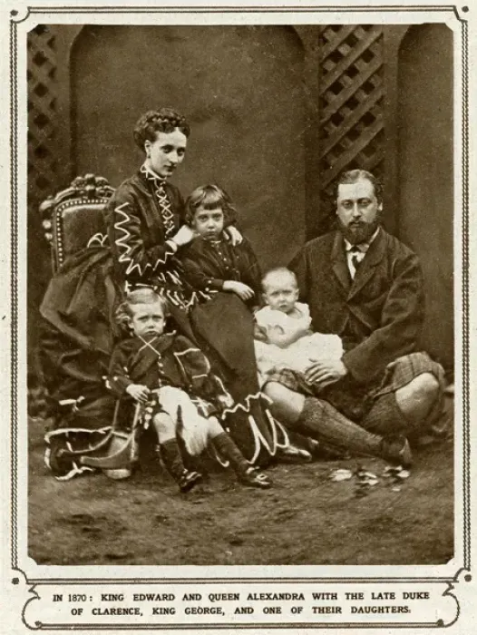 Framed Print : Prince & Princess of Wales with two sons and Princess Maud Framed Print : Prince & Princess of Wales with two sons and Princess Maud