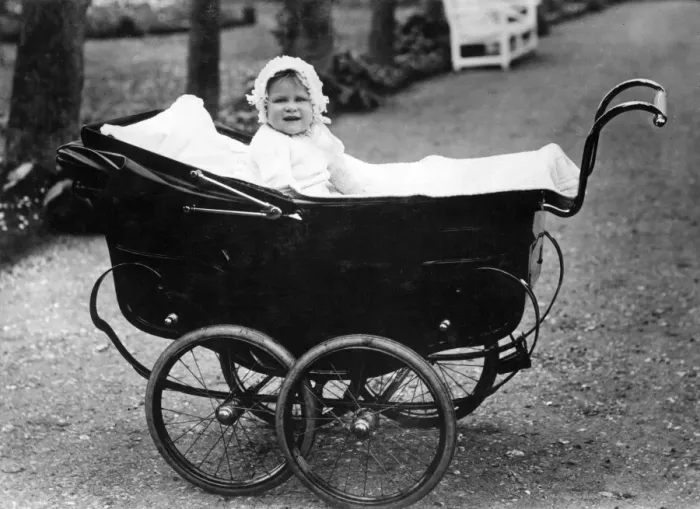 Framed Print : Princess Elizabeth of York in her pram Framed Print : Princess Elizabeth of York in her pram