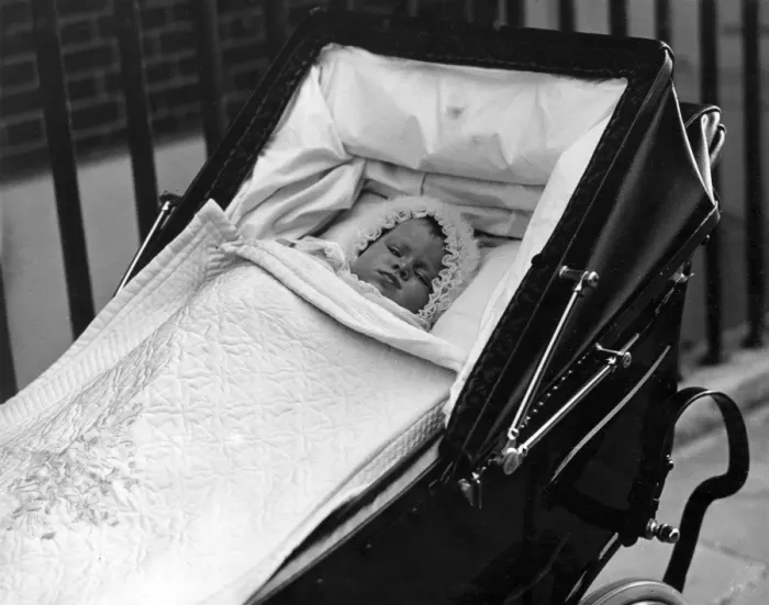 Framed Print : Princess Elizabeth of York in her pram Framed Print : Princess Elizabeth of York in her pram