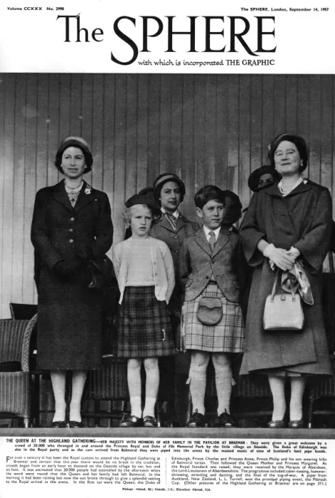 Framed Print : Queen Elizabeth II and family at the Highland Gathering Framed Print : Queen Elizabeth II and family at the Highland Gathering