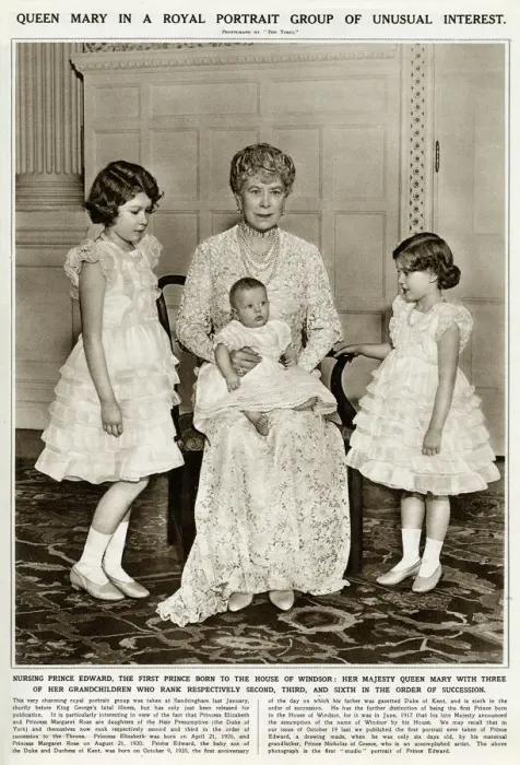 Framed Print : Queen Mary with grandchildren Framed Print : Queen Mary with grandchildren