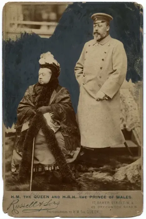 Framed Print : Queen Victoria with her son Prince of Wales