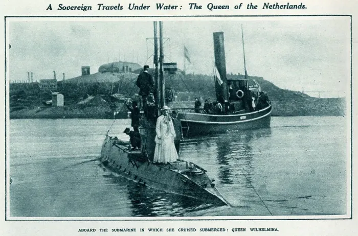Framed Print : Queen Wilhelmina of the Netherlands aboard a submarine Framed Print : Queen Wilhelmina of the Netherlands aboard a submarine
