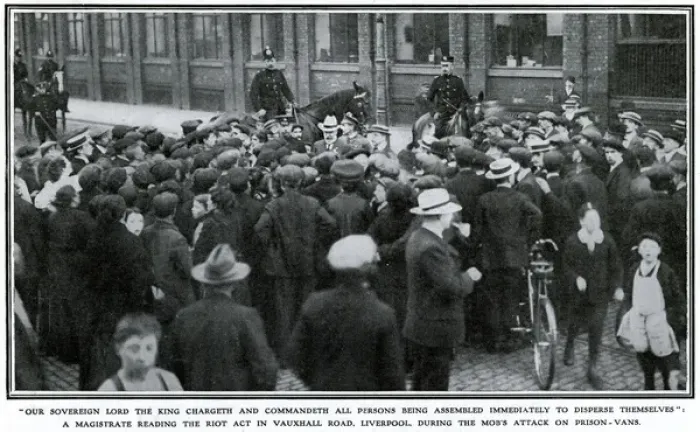 Framed Print : Railway strike 1911: Magistrate reading the riot act Framed Print : Railway strike 1911: Magistrate reading the riot act