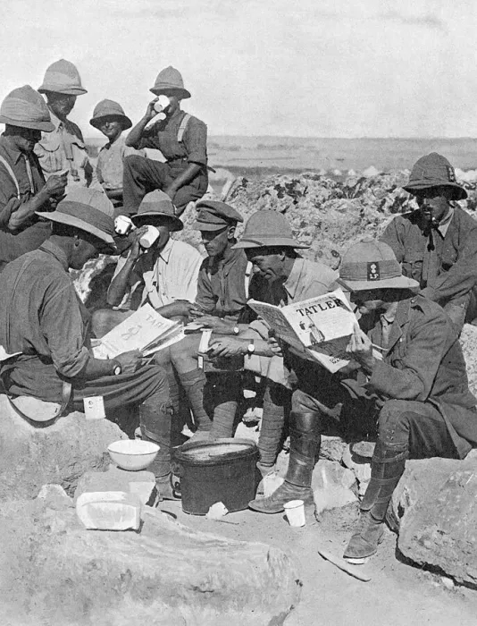Framed Print : Reading The Tatler in Gallipoli, WW1 Framed Print : Reading The Tatler in Gallipoli, WW1