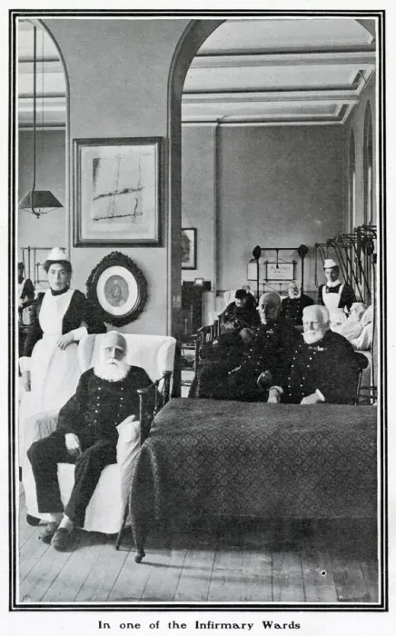 Framed Print : Royal Hospital Chelsea, Infirmary Wards 1902 Framed Print : Royal Hospital Chelsea, Infirmary Wards 1902