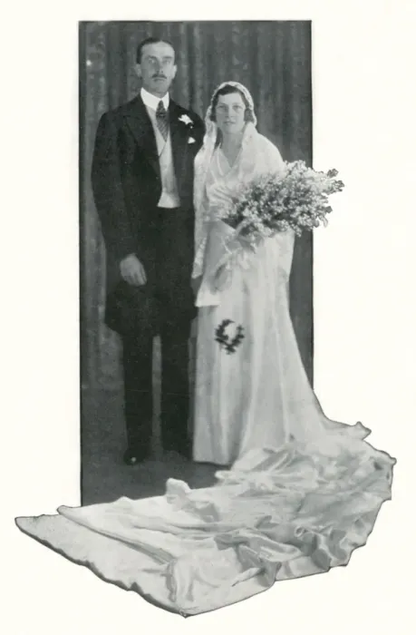 Framed Print : Royal wedding of Henry Abel Smith to Lady May Cambridge, 1931 Framed Print : Royal wedding of Henry Abel Smith to Lady May Cambridge, 1931