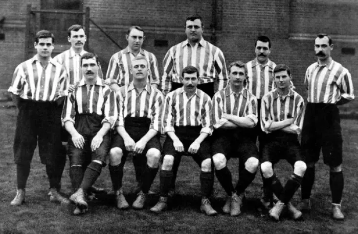 Framed Print : Sheffield United Football Team, 1902 Framed Print : Sheffield United Football Team, 1902