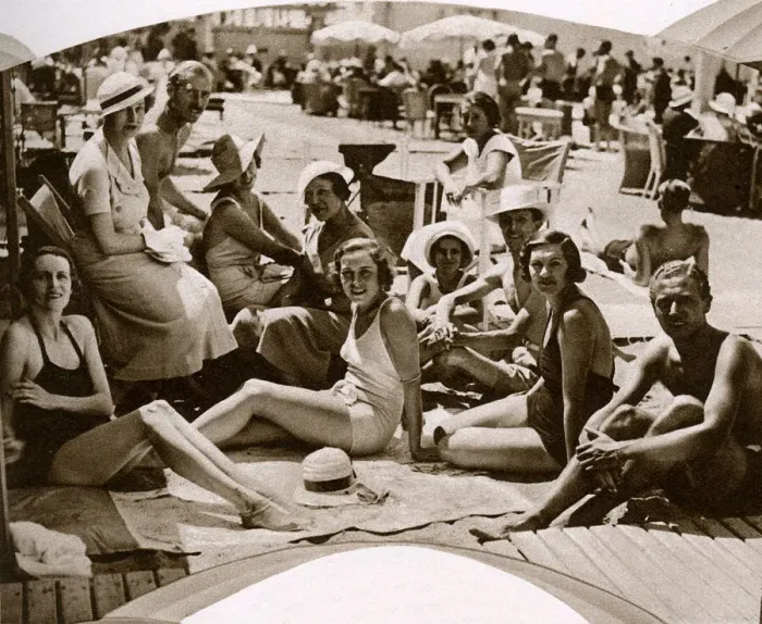 Framed Print : Society on the beach at Biarritz Framed Print : Society on the beach at Biarritz