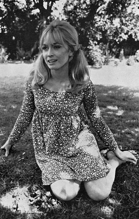 Framed Print : Suzy Kendall in Biba