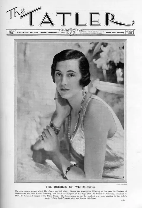 Framed Print : Tatler front cover featuring Loelia, Duchess of Westminster Framed Print : Tatler front cover featuring Loelia, Duchess of Westminster